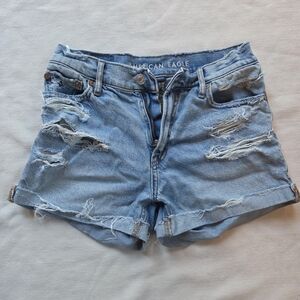 American Eagle Relaxed Distressed Ripped Jean Shorts Size 000
